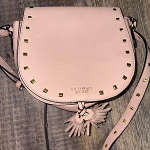 Victoria's Secret Sm Crossbody Saddle Bag Purse Pink Blush Studded Tassels